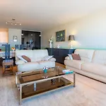 Astoria Palace 0101 - 2 Bedrooms 5p - Centrally Located On The Promenade Sea View * De Panne